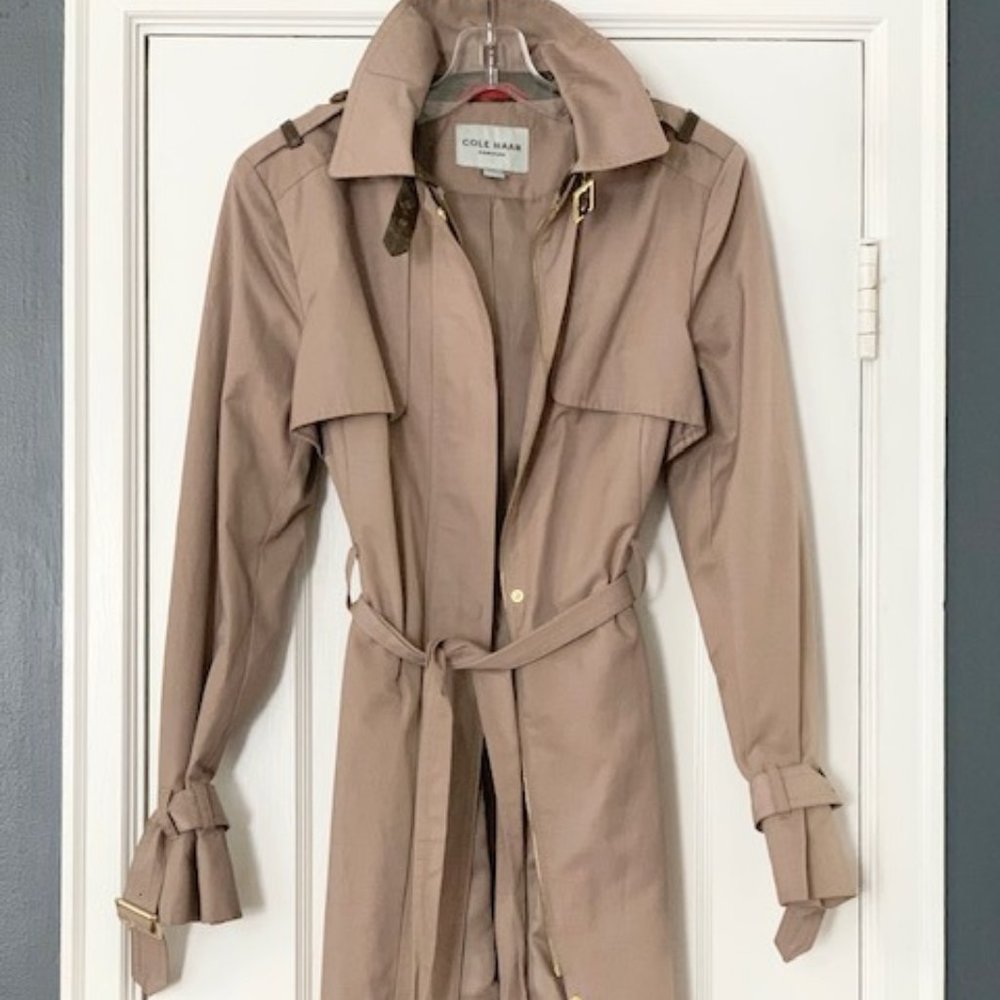 NWOT Cole Haan Signature Trench Sz Medium
